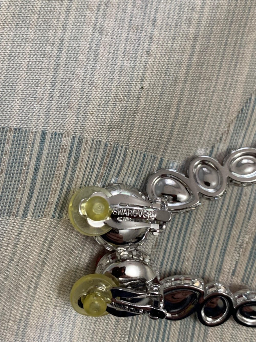 Ultra Rare Collector's Swarovski "Spectrum Shine" Crystal Linear Clip Earrings - Picture 11 of 16